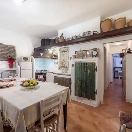 Antiche Porte Apartment