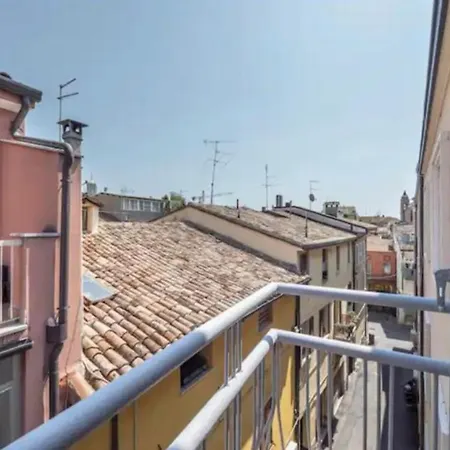 Antiche Porte Apartment *